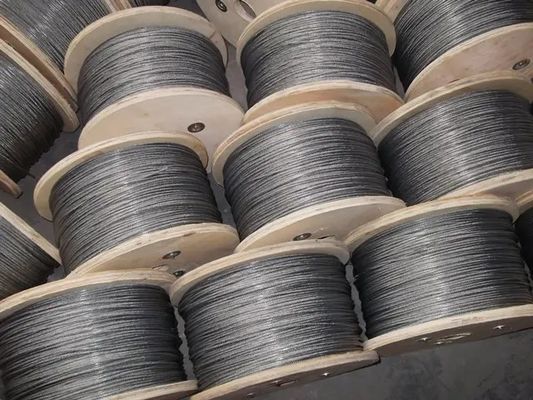 Harga yang bagus Tali Kawat Baja 12mm 6x24 7FC Konstruksi untuk Pembuatan Tali Kawat Baja 1000 meter Galvanis on line