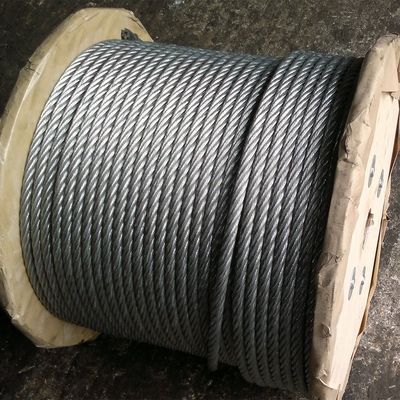 Harga yang bagus Kawat Tali Baja 6x12 7FC Tali Kawat Baja Karbon Kekuatan Tinggi 6mm Tali Kabel Baja Galvanis Standar AiSi on line